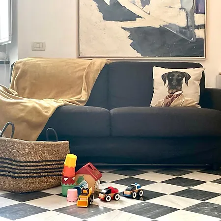 Apartment Happy Family Cathedral Genoa